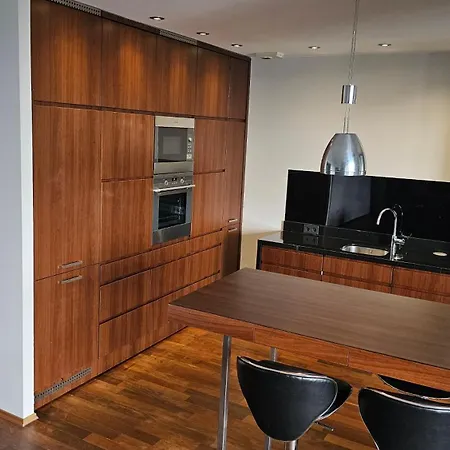 Apartment Leopoldinum, Stare 600 M, Parking Wroclaw